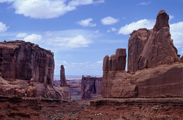 Arches Landscape 01.jpg